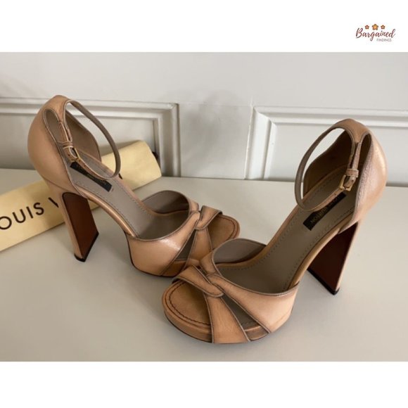 Authentic Louis Vuitton Nude Brown Distressed Leather Open Toe Platform Heel 7.5 - Picture 10 of 14